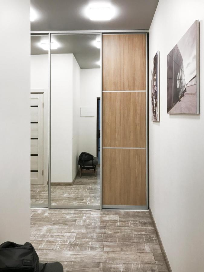 Lion King Lesya Ukrainka Apartment Lviv Ngoại thất bức ảnh